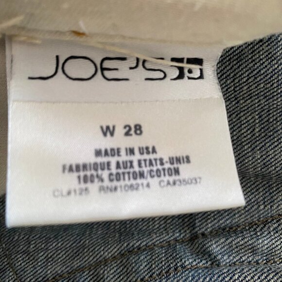 Joe's VNTG Series 197 Boot Cut Factory Destroyed - Picture 9 of 10